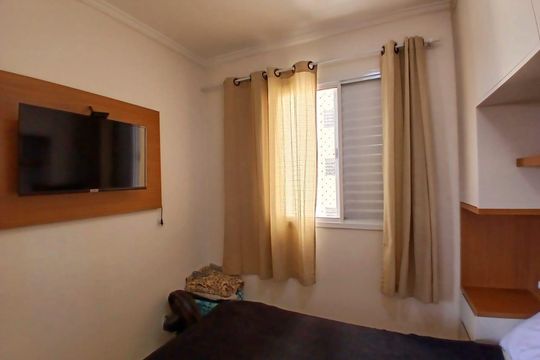 Quarto 2 de apartamento à venda com 2 quartos, 48m² em Vila Palmares, Santo André