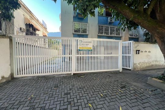 Fachada de apartamento à venda com 2 quartos, 130m² em Joá, Rio de Janeiro
