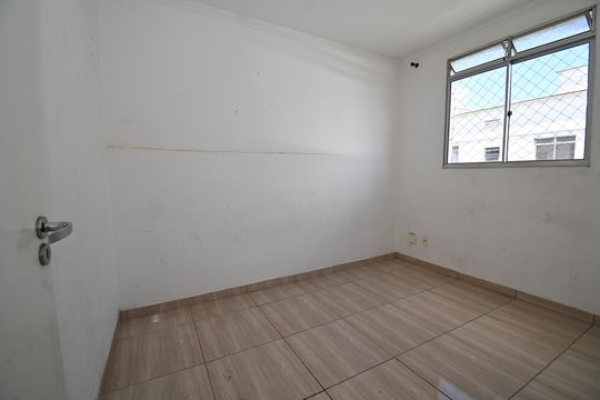 Apartamento à venda com 2 quartos, 45m² em Fonte Grande, Contagem