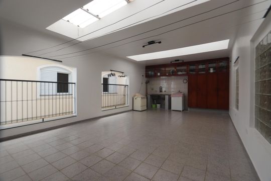 Lavanderia de casa à venda com 4 quartos, 250m² em Jardim Avelino, São Paulo