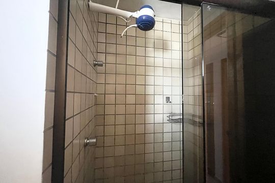 Banheiro de apartamento à venda com 3 quartos, 68m² em Lauzane Paulista, São Paulo