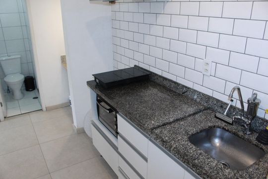 Cozinha de kitnet/studio à venda com 1 quarto, 25m² em Vila Buarque, São Paulo