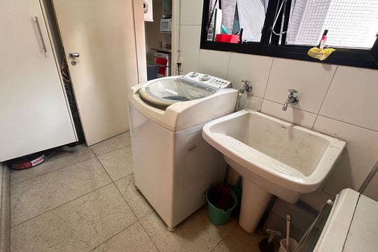 Apartamento à venda com 4 quartos, 124m² em Brooklin Novo, São Paulo