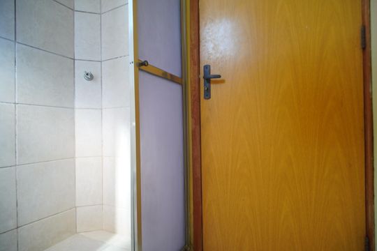 Banheiro de apartamento para alugar com 2 quartos, 42m² em Rio dos Sinos, São Leopoldo