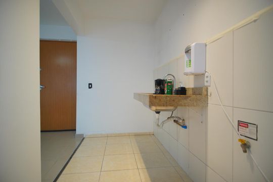 Cozinha de apartamento para alugar com 2 quartos, 60m² em Morro Santana, Porto Alegre