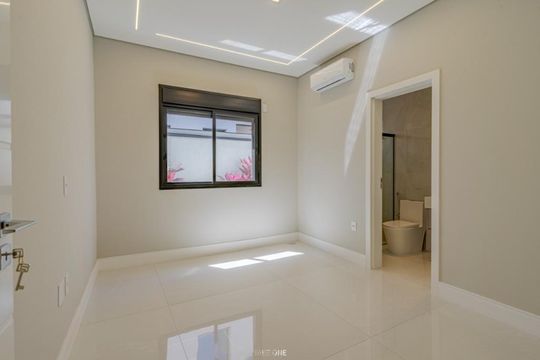 Casa para alugar com 4 quartos, 260m² em Vila Suiça, Indaiatuba