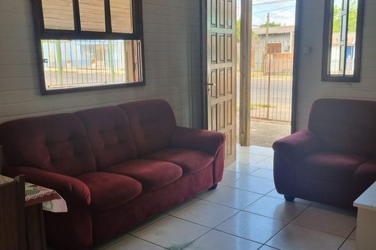 Casa à venda com 2 quartos, 60m² em Rio Branco, Canoas