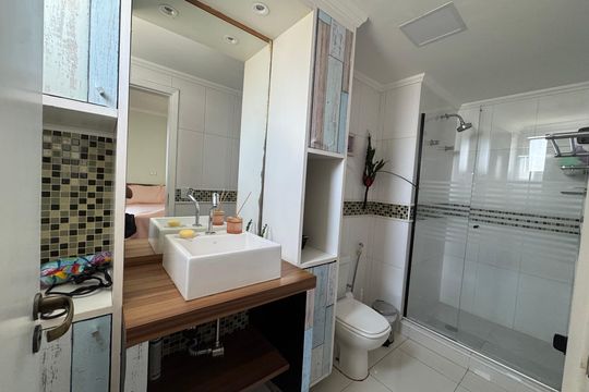 Banheiro da Suíte de apartamento à venda com 2 quartos, 82m² em Centro, Osasco