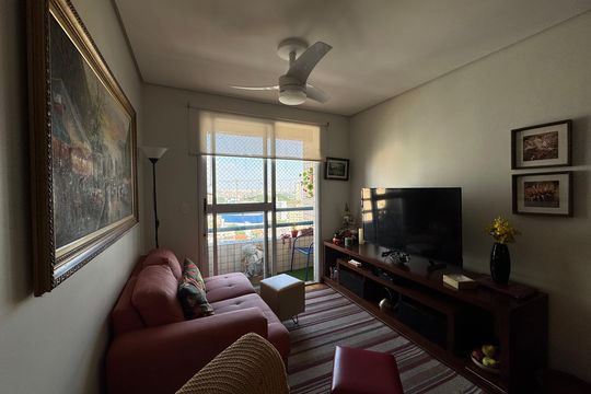 Sala de apartamento à venda com 2 quartos, 82m² em Centro, Osasco