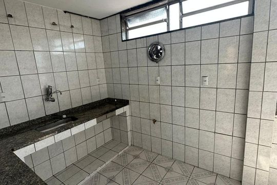 Cozinha de apartamento à venda com 3 quartos, 60m² em Irajá, Rio de Janeiro