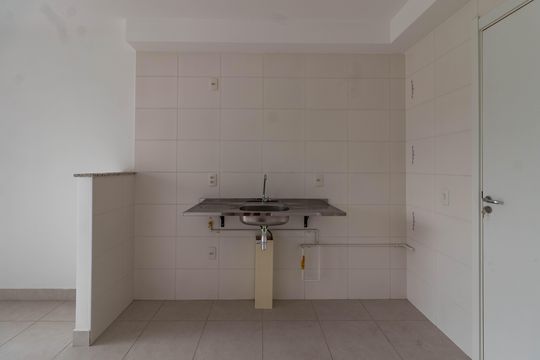 Cozinha de apartamento à venda com 2 quartos, 38m² em Bom Retiro, São Paulo