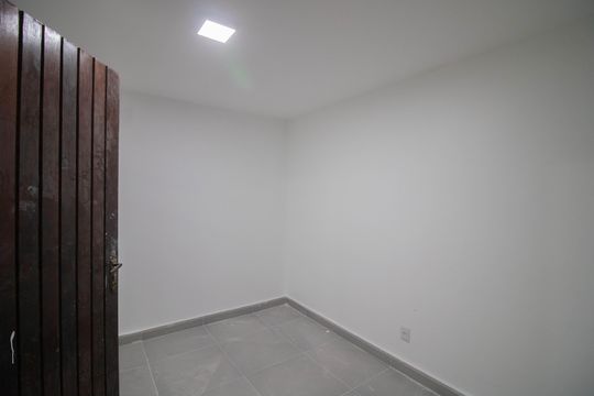 QUARTO 3 de casa à venda com 3 quartos, 400m² em Chora Menino, São Paulo