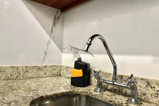 Cozinha de kitnet/studio à venda com 1 quarto, 28m² em Vila Guarani (zona Sul), São Paulo