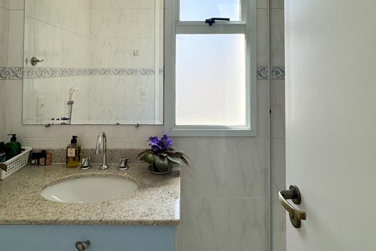 Banheiro Social de apartamento para alugar com 2 quartos, 70m² em Vila Margarida, São Bernardo do Campo