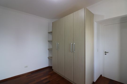 Quarto  de apartamento para alugar com 2 quartos, 70m² em Vila Margarida, São Bernardo do Campo