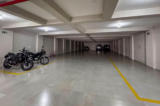 Garagem de apartamento à venda com 2 quartos, 83m² em Vila América, Santo André