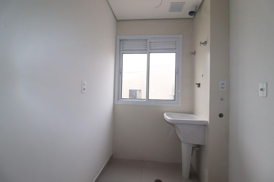 Área de Serviço de apartamento à venda com 2 quartos, 54m² em Vila Pires, Santo André
