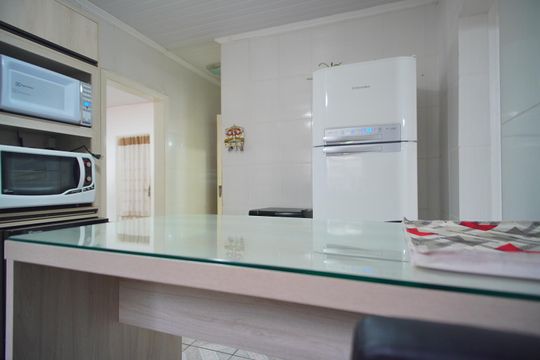 Cozinha de casa para alugar com 5 quartos, 70m² em Morro Santana, Porto Alegre