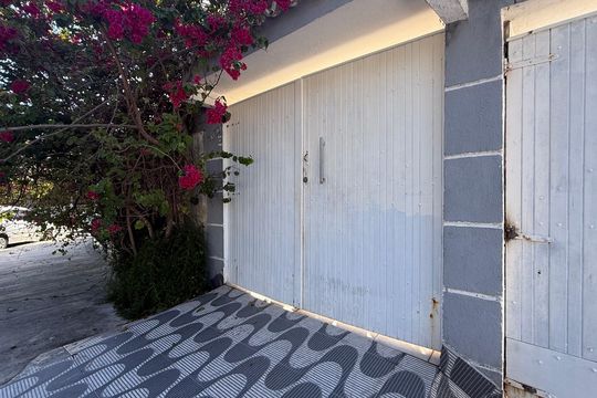 Fachada de apartamento para alugar com 1 quarto, 15m² em Jardim Guaiuba, Guarujá