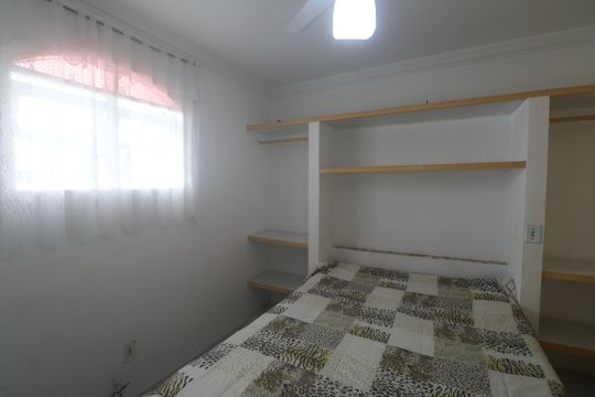 Quarto de apartamento para alugar com 1 quarto, 15m² em Jardim Guaiuba, Guarujá