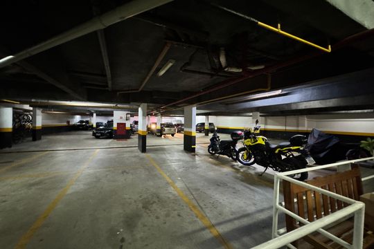 Garagem de apartamento à venda com 3 quartos, 132m² em Parque Bairro Morumbi, São Paulo