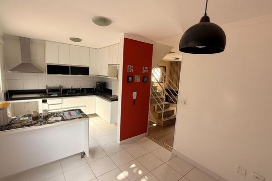 Cozinha de casa à venda com 3 quartos, 150m² em Vila Santana, São Paulo