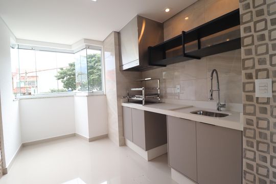 Varanda gourmet de apartamento à venda com 2 quartos, 54m² em Vila Pires, Santo André