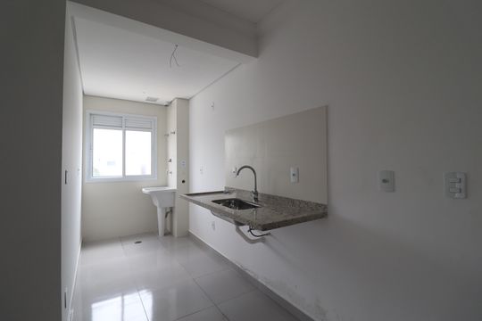 Cozinha de apartamento à venda com 2 quartos, 54m² em Vila Pires, Santo André