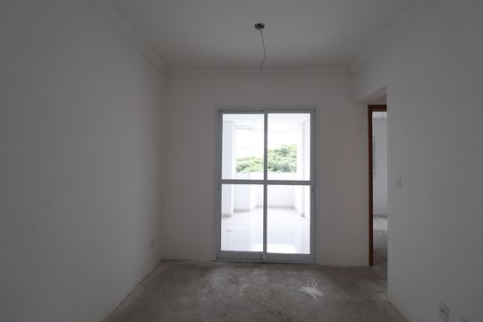 Sala de apartamento à venda com 2 quartos, 54m² em Vila Pires, Santo André