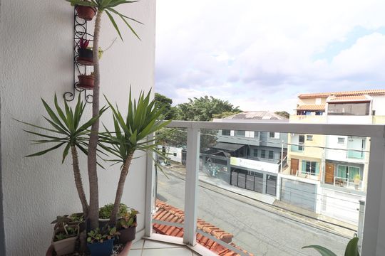 Varanda Quarto 1 suíte de casa à venda com 3 quartos, 142m² em Vila Pires, Santo André