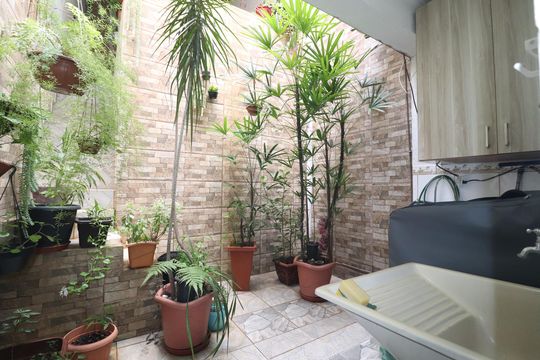 Área de Serviço de casa à venda com 3 quartos, 142m² em Vila Pires, Santo André