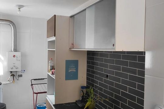 Cozinha de apartamento para alugar com 2 quartos, 41m² em Maria Paula, São Gonçalo