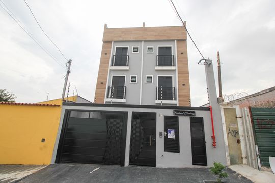 Fachada de apartamento à venda com 2 quartos, 47m² em Vila Guarani, Santo André