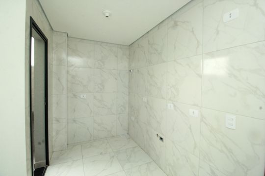 Cozinha de apartamento à venda com 2 quartos, 47m² em Vila Guarani, Santo André