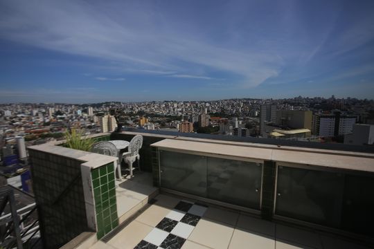 Cobertura de apartamento à venda com 4 quartos, 200m² em Calafate, Belo Horizonte