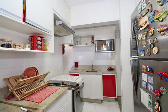 Cozinha de casa de condomínio para alugar com 3 quartos, 72m² em Patamares, Salvador