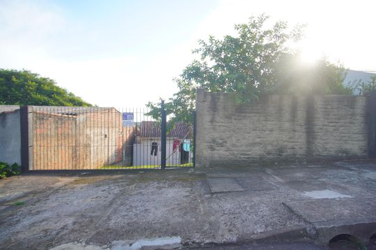 Fachada de casa para alugar com 2 quartos, 17062m² em Santo Andre, São Leopoldo