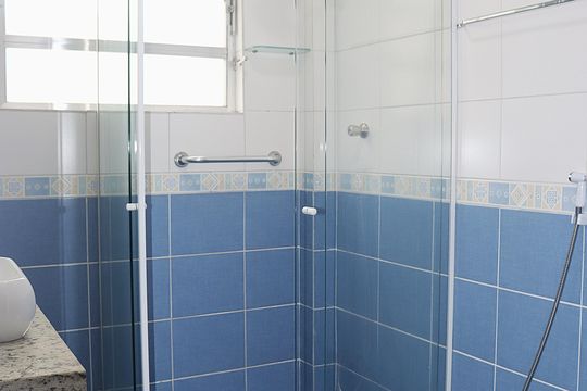 Banheiro de apartamento à venda com 2 quartos, 71m² em Bela Vista, São Paulo