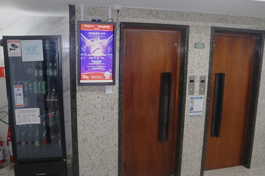 Hall dos Elevadores de apartamento à venda com 2 quartos, 71m² em Bela Vista, São Paulo
