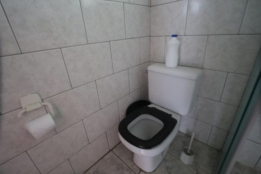 Banheiro 1 de casa à venda com 3 quartos, 170m² em Jardim Iva, São Paulo