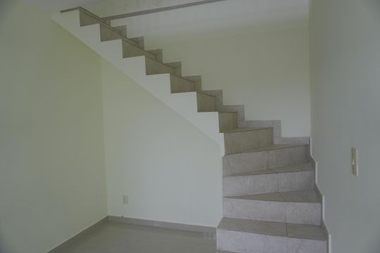 Casa à venda com 2 quartos, 60m² em Vila Santa Teresinha, São Paulo
