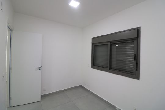 Quarto 2 de apartamento para alugar com 2 quartos, 43m² em Vila Prudente, São Paulo