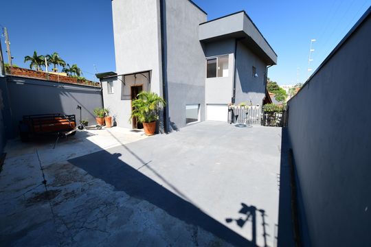 Garagem de casa à venda com 3 quartos, 165m² em Parque dos Pomares, Campinas