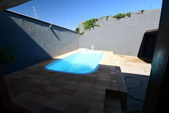 Piscina de casa à venda com 3 quartos, 165m² em Parque dos Pomares, Campinas