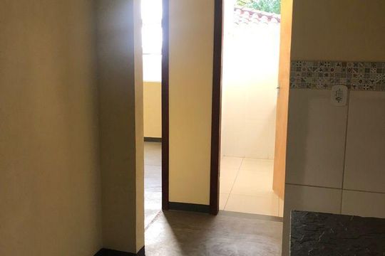 Casa para alugar com 2 quartos, 55m² em Vila Perola, Contagem