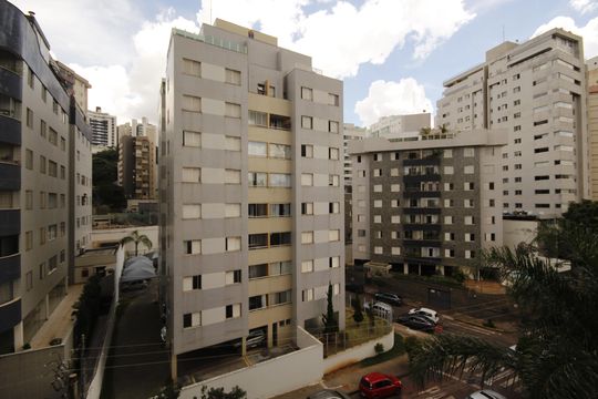 Vista da Sala de apartamento à venda com 2 quartos, 75m² em Buritis, Belo Horizonte