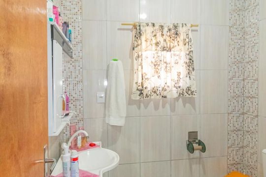 Casa à venda com 3 quartos, 110m² em Mathias Velho, Canoas