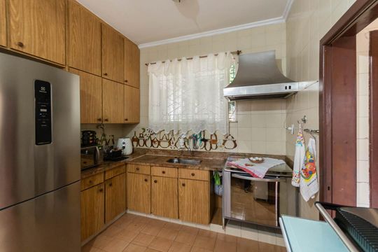 Banheiro de casa à venda com 3 quartos, 300m² em Grajaú, Rio de Janeiro