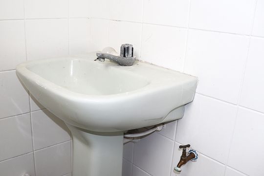 Banheiro de apartamento para alugar com 1 quarto, 33m² em Bela Vista, São Paulo