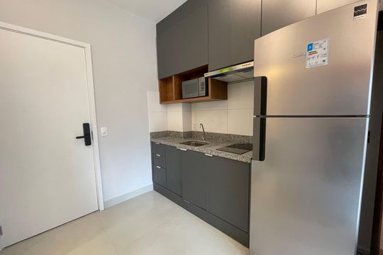 Cozinha de apartamento à venda com 1 quarto, 34m² em Butantã, São Paulo
